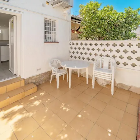 Welcs 146 Emp Con Terraza Villa *