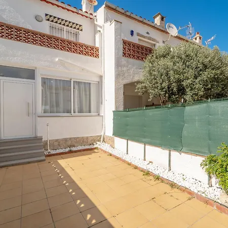 Villa Welcs 146 Emp Con Terraza Empuriabrava